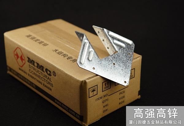RT15A-38_颶風(fēng)卡件-菱形連接件-抗風(fēng)構(gòu)件-龍骨與橫梁連接件-木屋金屬連接件